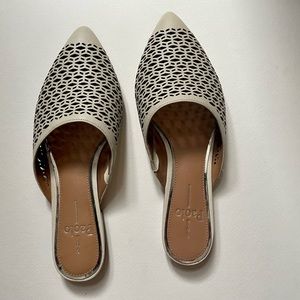 Linea Paolo Daisy Perforated Mule